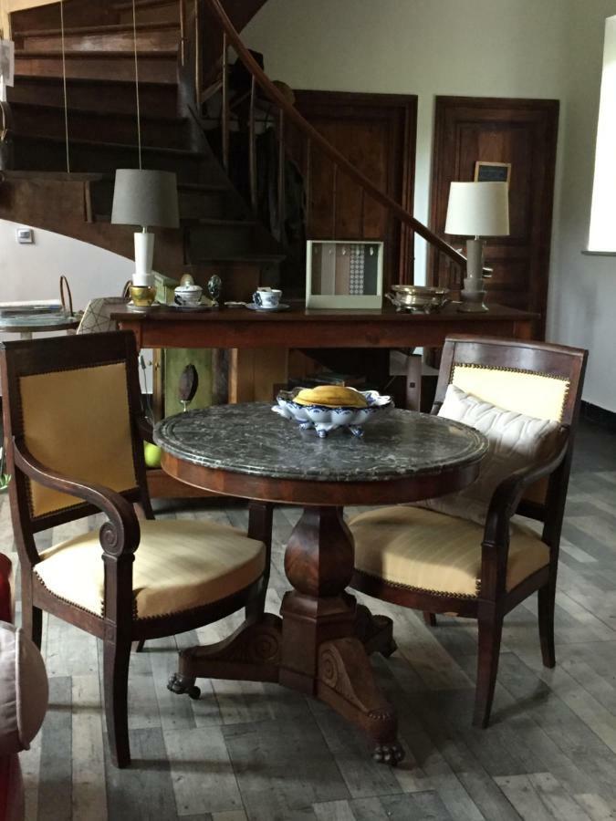 Aux Berges Du Coubisou Bed & Breakfast Екстериор снимка