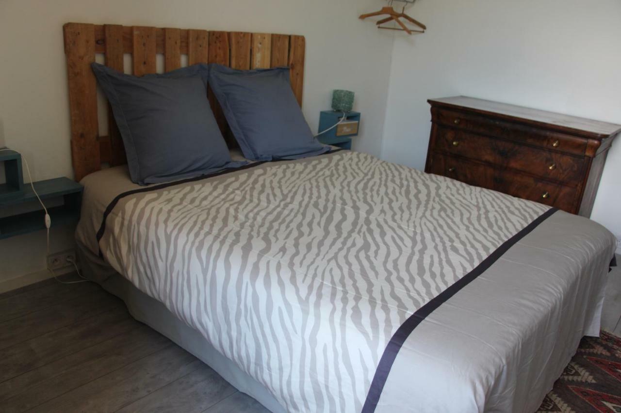 Aux Berges Du Coubisou Bed & Breakfast Екстериор снимка